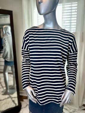 J.Jill Striped Long Sleeve Boatneck Buttoned Cuff Cotton Tee Blue & Beige Medium